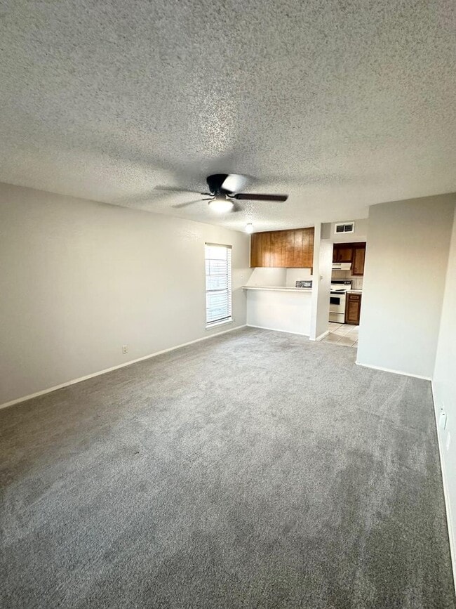 Photo - 1 Bedroom 1 Bathroom For Lease