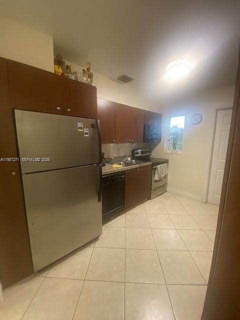 Photo - 5425 NE 1st Ave.