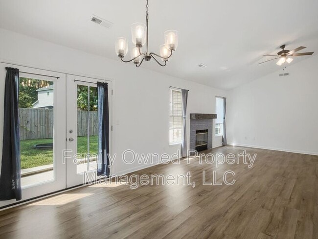 Photo - 147 Danzid Dr