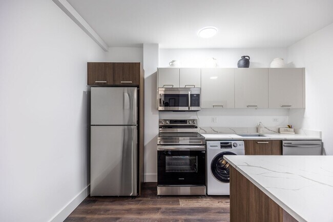 Photo - Brand NEW 2-Bedroom in the heart of Anders... Unit 1553 - 301