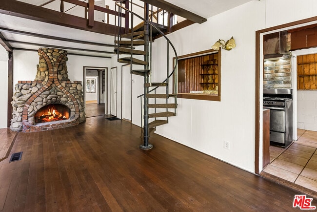 Photo - 8157 Kirkwood Dr