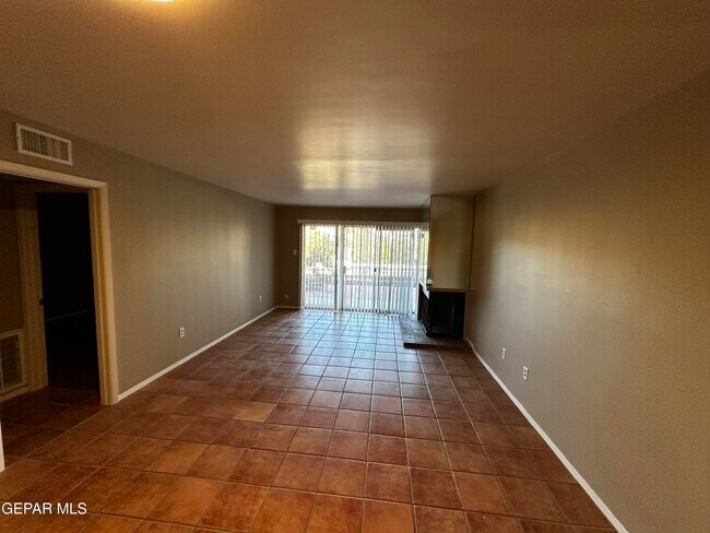 Photo - 4800 N Stanton St Unit 39