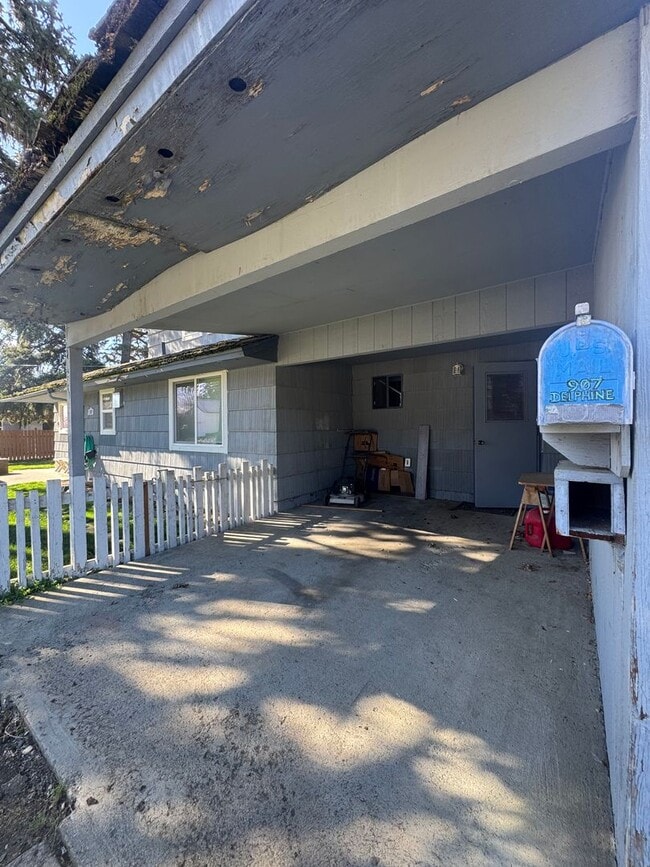 Photo - Pet-Friendly 2 Bedroom Rental with Spacious Living