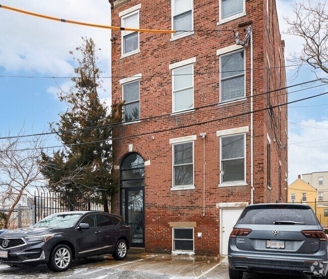 Building Photo - 1 Chelsea Ter Unit 3 Rental