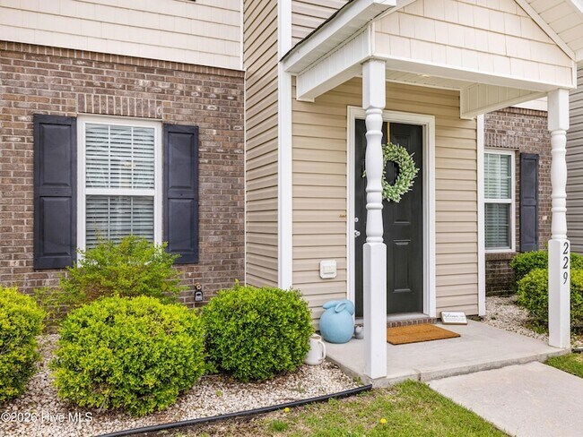 Photo - 229 Glen Cannon Drive