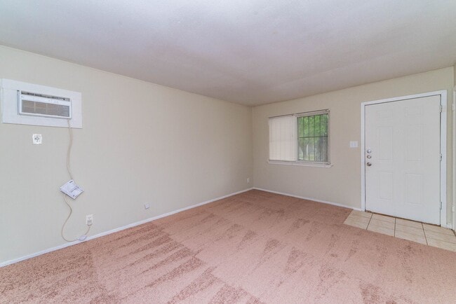 7131 Glen Terrace