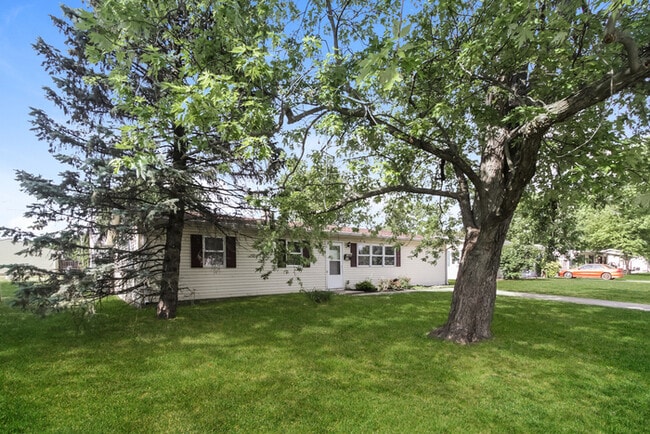 Photo - 426 Pleasant Dr