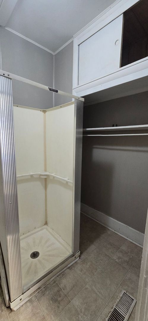 Photo - Efficiency Apartment - All Utilities Inclu... Unit Apt. #C
