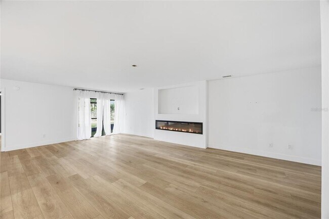 Photo - 13025 Village Chase Cir