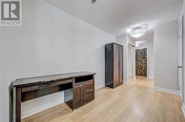 Photo - 33 Bay St. Unit 1403