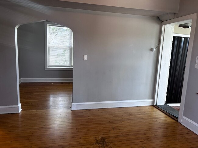 Photo - 1900 Highland Ave Unit 2R