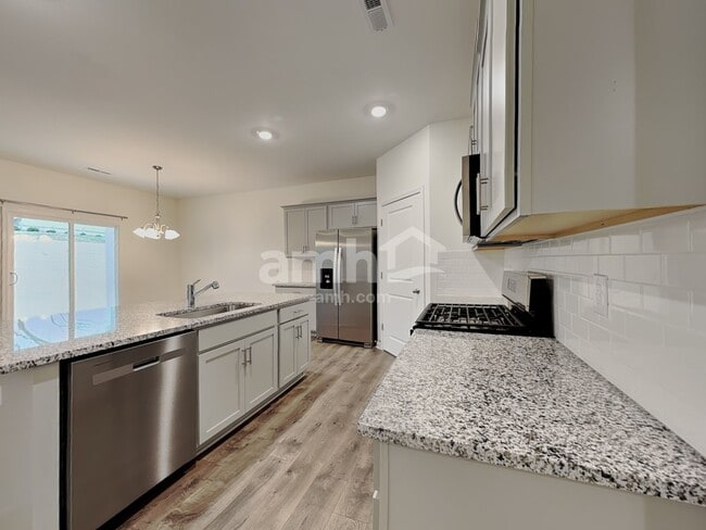 Photo - 416 Bryson Blvd