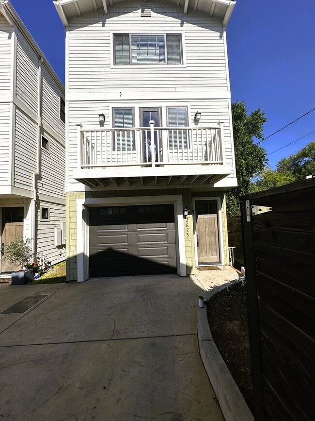 Building Photo - 2625 Nicasio Ln