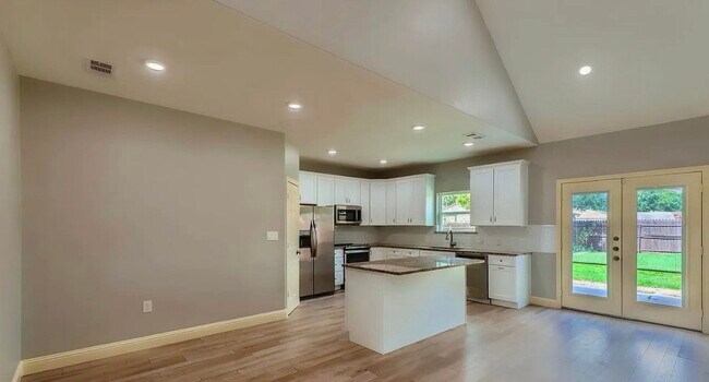 Photo - AVAILABLE NOW READY TO MOVE IN