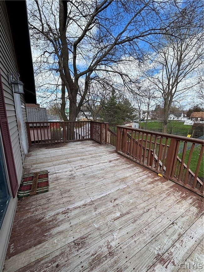 Photo - 836 Leray St
