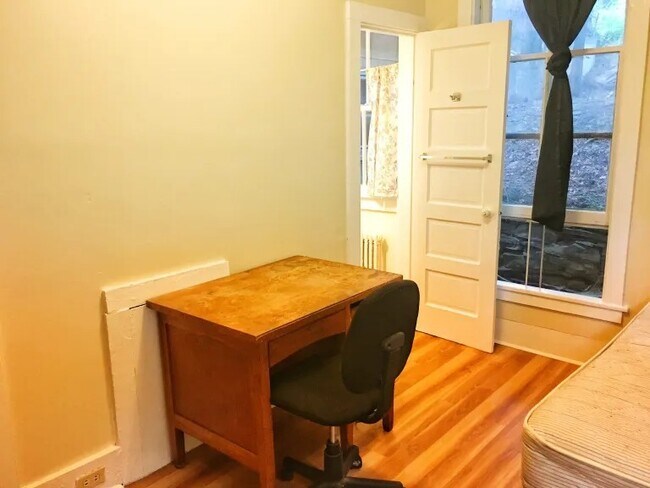 Photo - 115 Stewart Ave Unidad 1