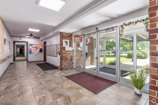 Lake Forest Apartments - 62+ Senior Housing