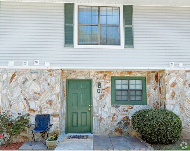 Unit Entrance - 2493 Hidden Cove Ct Unit C Rental
