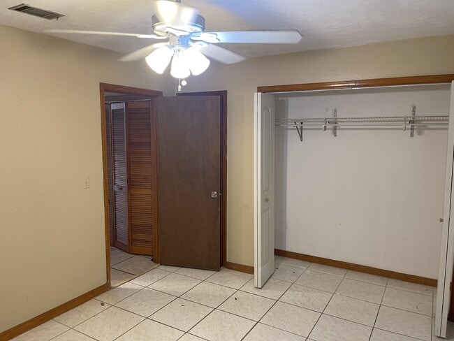 Photo - 372 Hayden Rd