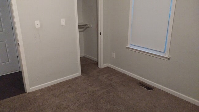Photo - 340 N Belmont Blvd