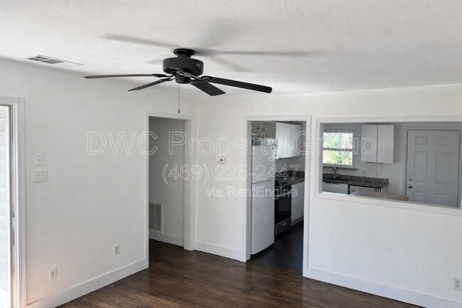 Photo - 10923 Aledo Dr