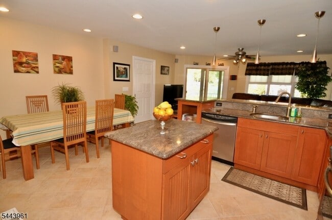44 Winchester Rd