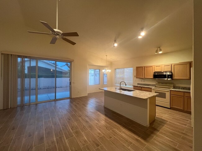 Photo - CATALINA FOOTHILLS 3 BEDROOM 2 BATH WITH DEN NEAR SABINO CANYON