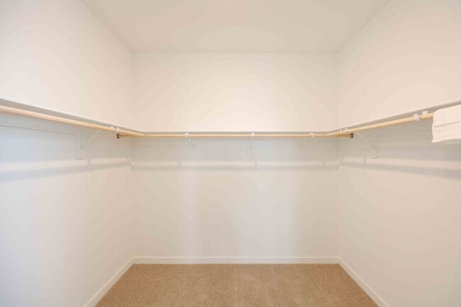 Ascend Symmetry at Cadence apartments — community photo