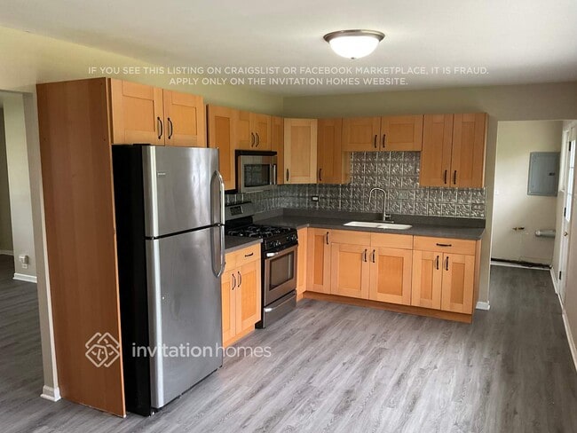 Photo - 1875 N Newport Rd