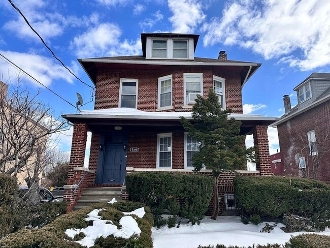 Building Photo - 7308 John F. Kennedy Blvd