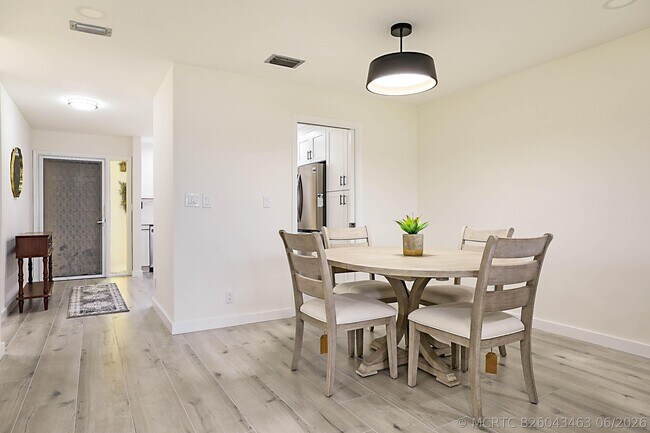 300 Intracoastal Pl Unidad 203