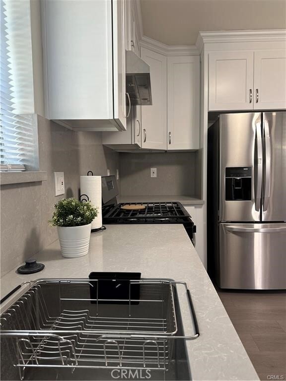 Photo - 11715 Ryerson Ave