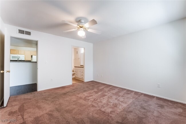 Building Photo - 950 Seven Hills Dr Unit 524 Rental