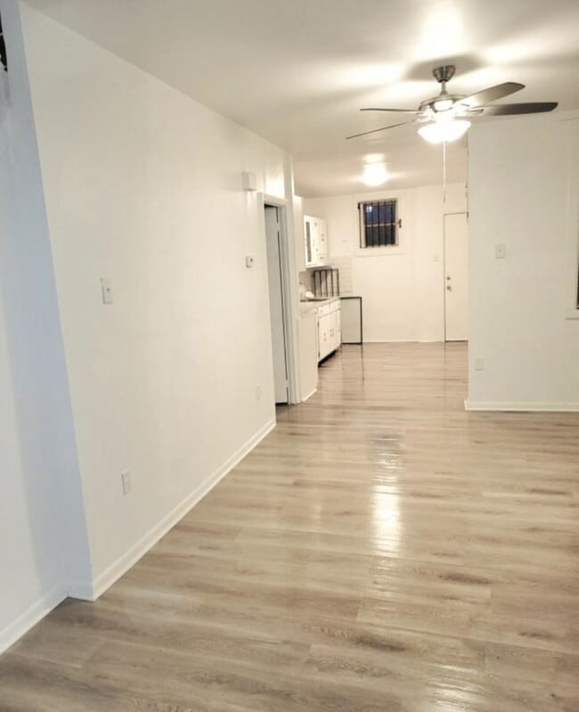 Living/ Kitchen