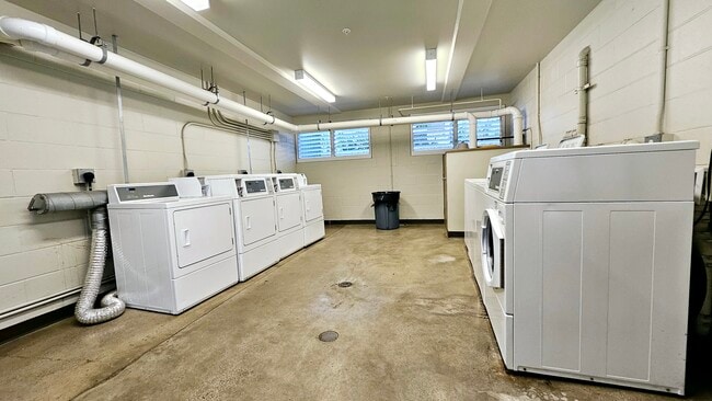 Photo - 1506 Piikoi St