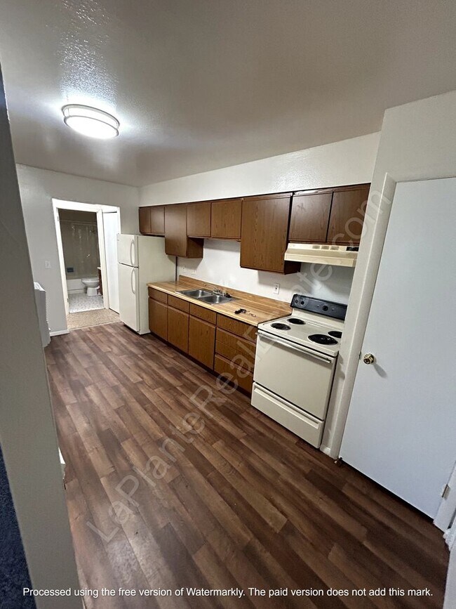 Photo - Linda Susan Arms Apartments Unit 1016 Apt. 01