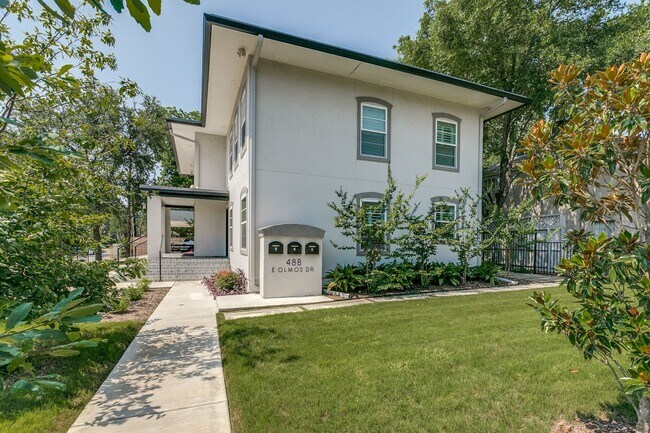 Photo - 488-EO Unit 2