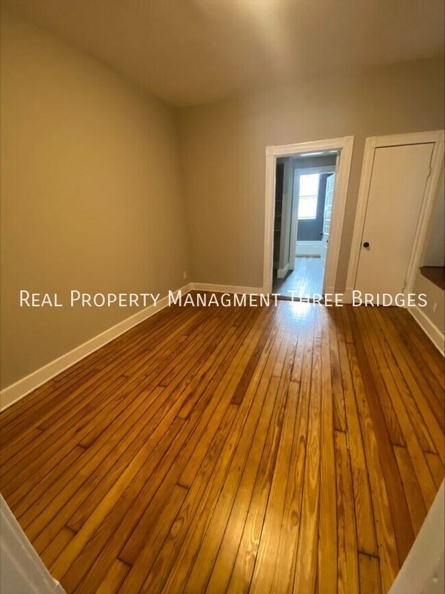2622 Accomac St Unidad 1F