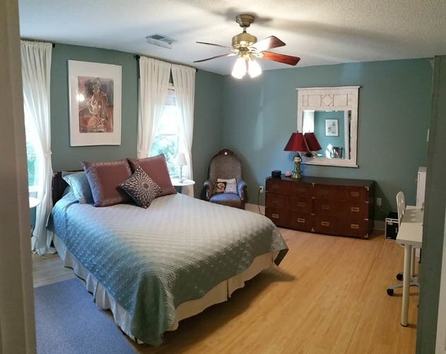 Photo - 685 N 14th St