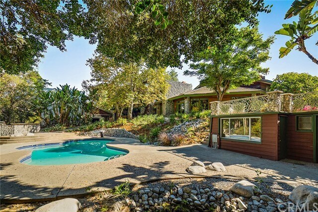 Photo - 177 S Peralta Hills Dr