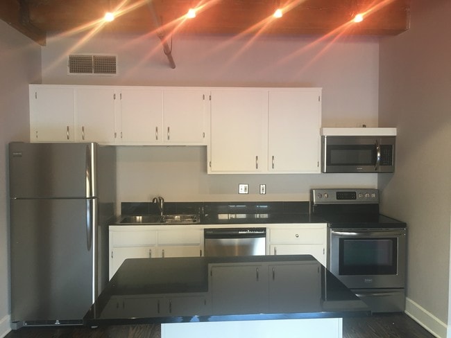 Photo - Dakota Lofts Apartments