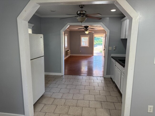 Photo - 608 Wilson Ave