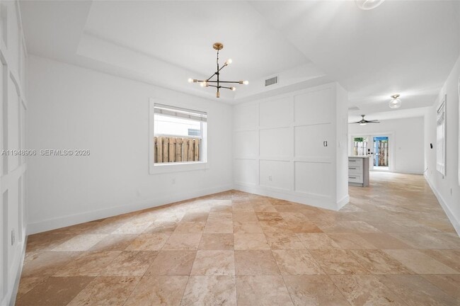 Photo - 2922 Virginia St