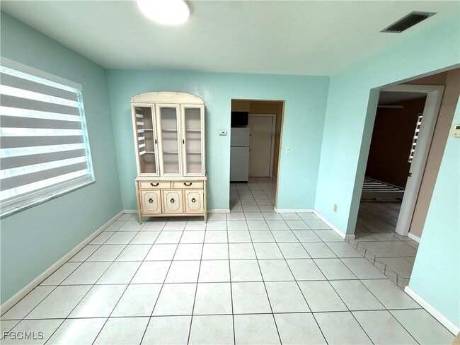 Photo - 110 Florida Rd