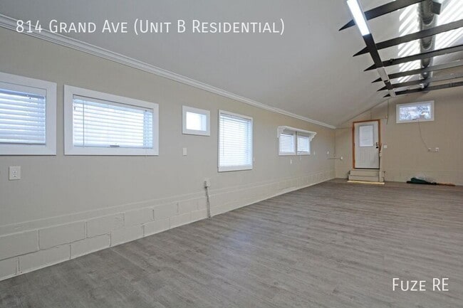 Photo - 814 Grand Ave