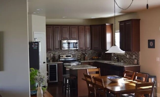 Photo - Beautiful 4 Bedroom Home in Desirable Springs Ranch Area!