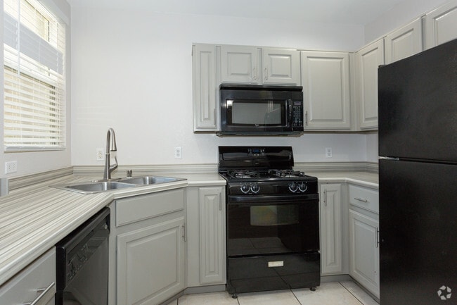 1HAB, 1BA + LOFT - 748 ft² - Cocina