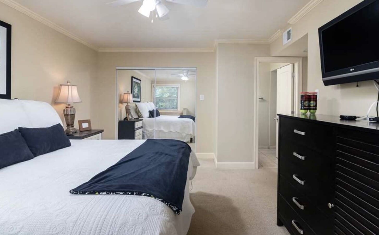 Photo - Great 3 bed 2 bath condo in Turnberry Condo's