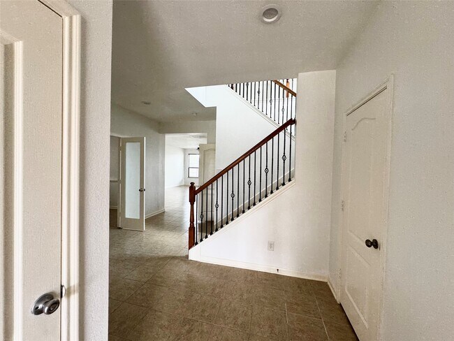 Photo - 7540 Connemara Dr