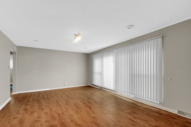 14901 Michigan Ave